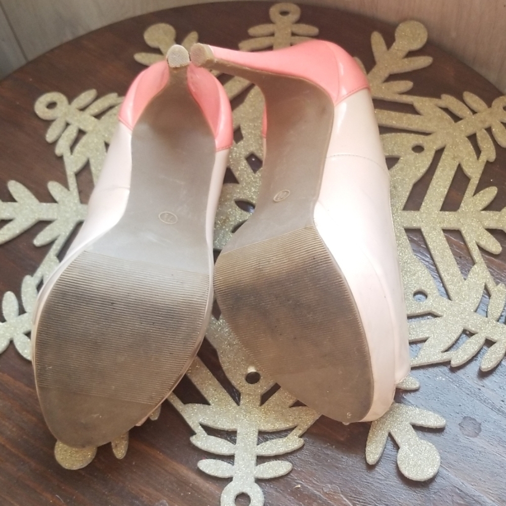 Platform Pumps - Picture 4 of 4
